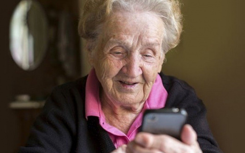 В честь Дня Победы звонки и телеграммы однополчанам – бесплатно