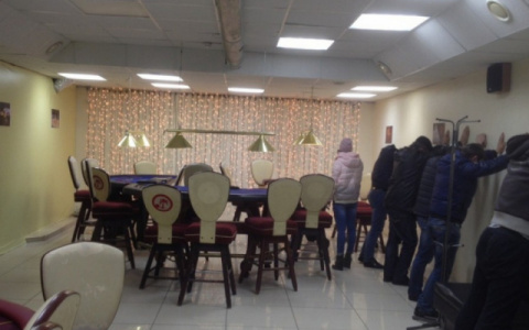 В Советске мужчина организовал казино и выдал его за благотворительный фонд