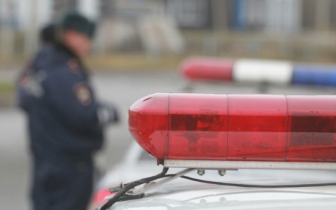 В Кирове задержали пьяного бесправника на Range Rover, сбежавшего с места ДТП