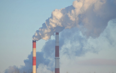 В КТК объяснили, почему в +20 в кировских домах все еще есть отопление