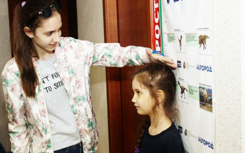 Палеонтологическая "Ночь музеев": дино-ростомер, конкурс рисунков динозавров, песни и танцы