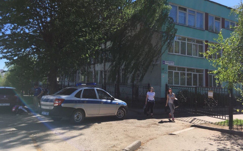 Что обсуждают в Кирове: очевидец о спасении ребенка и оцепление территории у школы