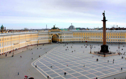 На территории Главного штаба Эрмитажа запустили опытную зону сети связи пятого поколения 5G