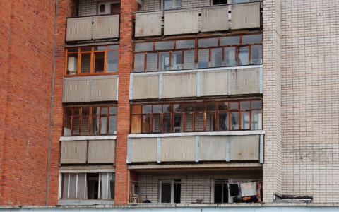 Дом, из-за возможного обрушения которого ввели особый режим, могут отремонтировать в течение 2 лет