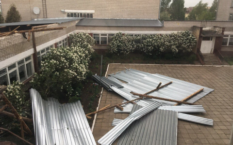 Что обсуждают в Кирове: ураган в области и пожар в доме рядом с новым отелем