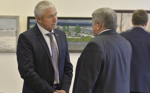 В офисе и квартире гендиректора "Движение-Нефтепродукт" прошли обыски