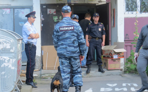 В одном из домов Кирова обнаружили тело мужчины: рассматривается версия суицида