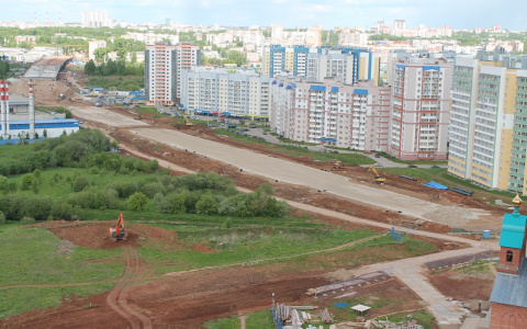 Из-за путепровода в Чистые пруды ограничение движения продлили в четвертый раз