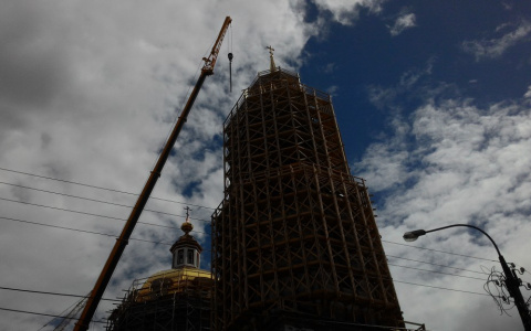 Кировчанин пожертвовал 2,5 миллиона рублей на новый шпиль для Спасского собора