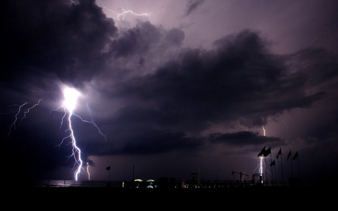 МЧС предупреждает кировчан о резком ухудшении погоды