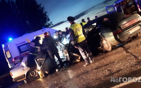 Что обсуждают в Кирове: смертельные ДТП и нападение на остановке