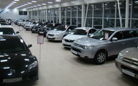 В мае около 20 компаний повысили цены на свои автомобили в России