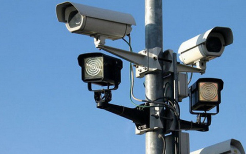 На трассах Кировской области установят 12 новых камер фиксации нарушений ПДД