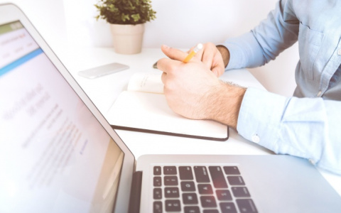 Что думают жители Кирова о работе в своём городе