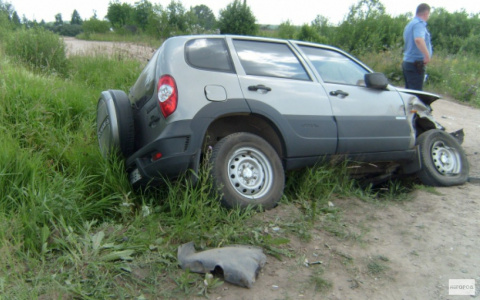 На трассе на границе Кировской области виновник ДТП бросил раненую женщину