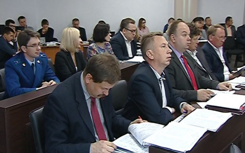 Пять депутатов Кировской гордумы скрыли реальные сведения о своих доходах