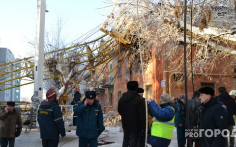 Вынесли приговор виновному в падении крана на дом на улице Мопра