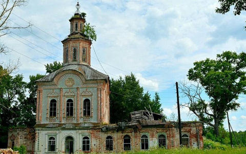 Паломники Кировской области отправятся в крестный ход к разрушенному храму