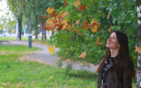 Экстремальная температура и солнце: обзор погоды на осень в Кирове от синоптика