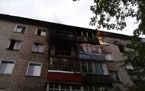 Ночью в Лянгасово загорелся балкон