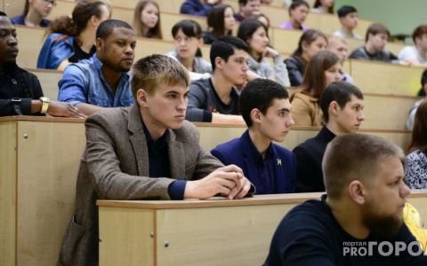 Аналитики изучили, сколько кировчан пошли работать во время учебы в вузе