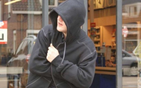 В Кировской области осудят подростков, укравших у пенсионерки 460 тысяч рублей