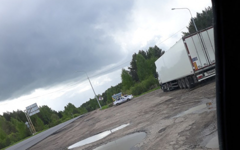 Что обсуждают в Кирове: пьяного в форме полиции и ДТП с ребенком