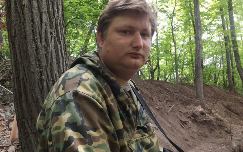 Археолог: "Привык по полгода жить в палатках и без интернета"