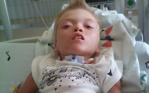 Мальчику с редким диагнозом из Кирова сделали операцию в Израиле на собранные деньги