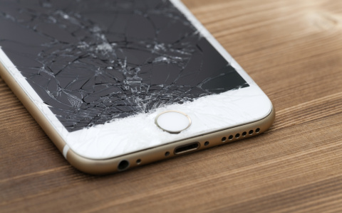 Что делать, если разбился телефон?
