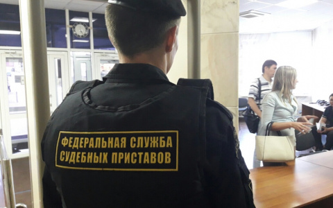 Кировчанка сменила имя и фамилию, чтобы не платить алименты