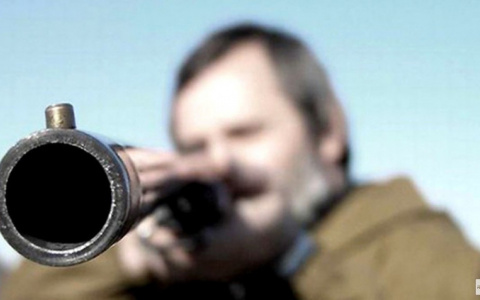 Кировчанин охотился на кабана, но прострелил себе ногу