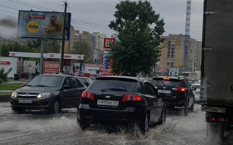 После первого осеннего ливня Киров "поплыл"