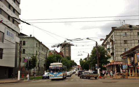 В Кирове проверили чистоту воздуха на перекрестках и рядом с заводами