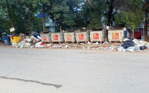 Проверка слухов: в Кирове в контейнере нашли сверток с рукой человека