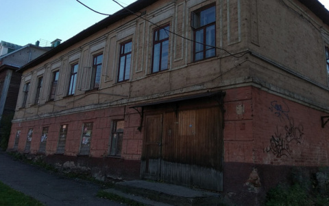 В Кирове реконструируют дом художника Чарушина на Казанской