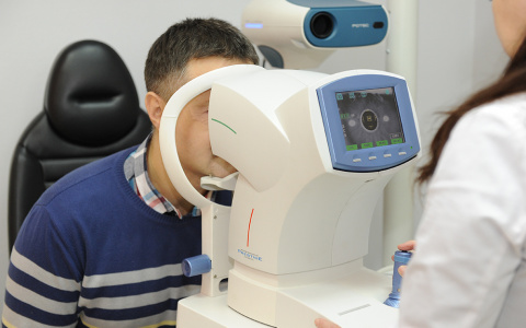 Микрохирургия глаза в центре «Лайт»