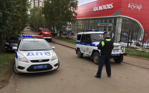 Из школы № 22 в Кирове срочно эвакуировали учеников и учителей