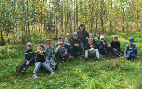 «Народный учитель»: благодарности родителей и истории от кировских учителей