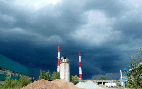 МЧС объявило метеопредупреждение в Кировской области на понедельник