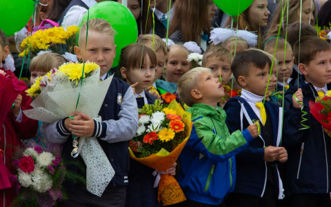 «Не ставьте двойку, мы ему поможем нарисовать»: истории лучших кировских учителей