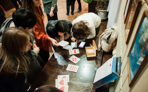 «Театр на Спасской» берется отправить послания кировчан в любую точку мира