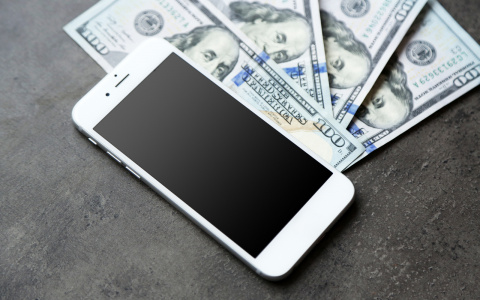 Кировчанам предложили альтернативу банковским переводам