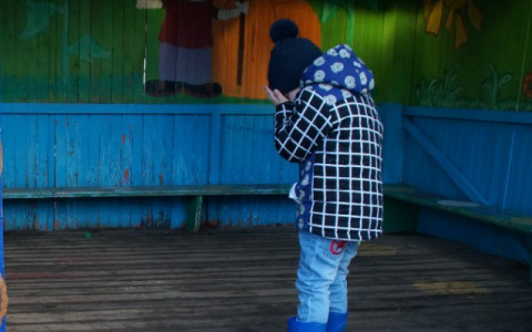 В Чепецке во время прогулки в детском саду пропал 4-летний малыш