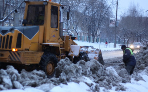 Для уборки снега в Кирове создадут единый Центр управления: что не так с этой идеей?