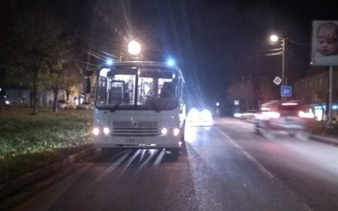 В Кирове в автобусе пострадала 3-летняя девочка
