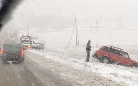 В ГИБДД назвали число аварий в "день жестянщика" в Кировской области