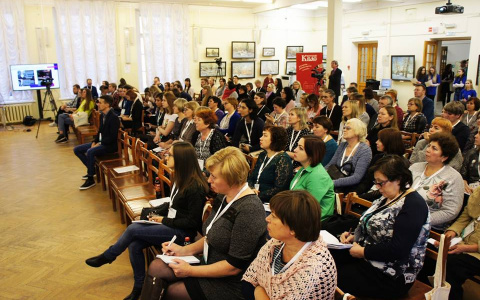 Наблюдать за «Инфорумом» в Кирове смогли тысячи пользователей со всего мира