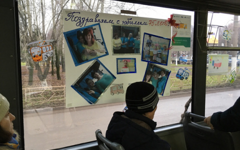 В среду на улицах Кирова появятся троллейбусы, украшенные шариками и стенгазетами