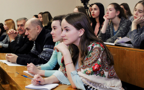 Лекции, поэтические вечера, презентации: бесплатные мероприятия на неделю в Кирове